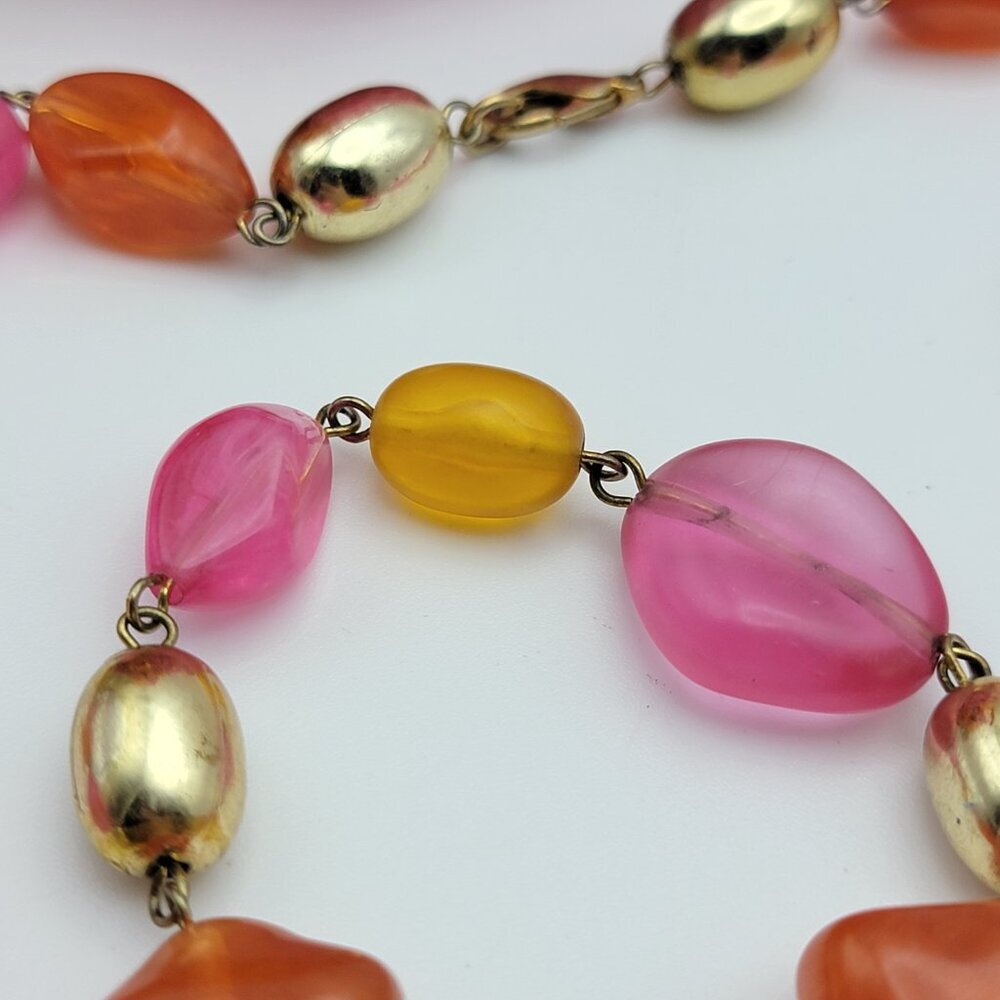 Vintage Lucite Coloful Beaded Necklace Fruit Salad Gold Tone 31 Inch - Picture 5 of 9